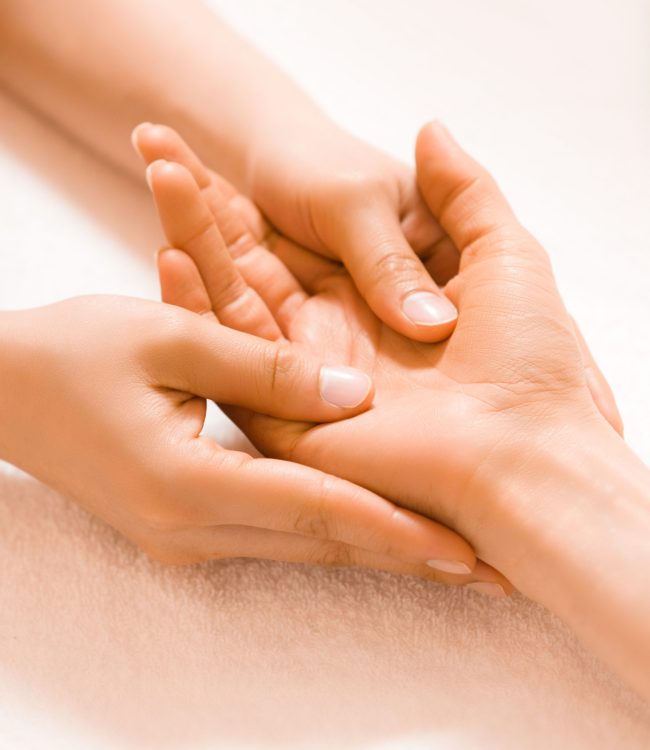 Massage des mains Massage des mains